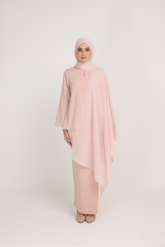 Dinda Powder Pink with Lace Shawl