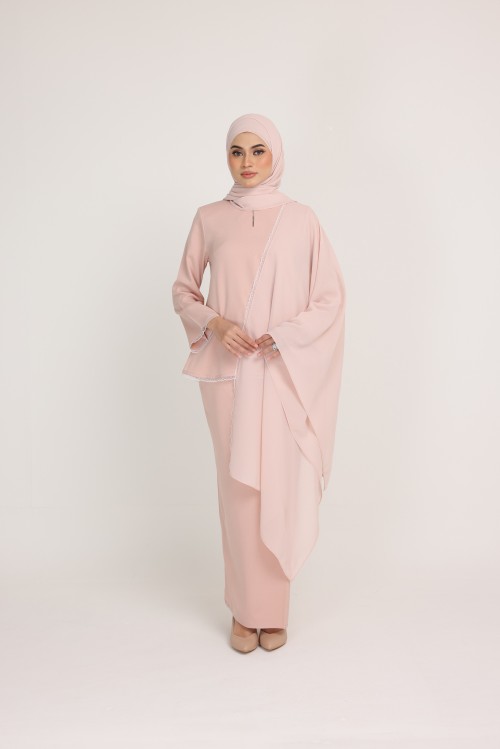 Dinda Powder Pink with Lace Shawl